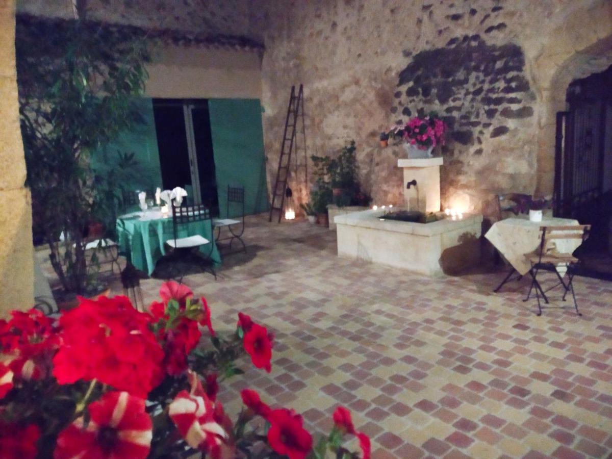 Le Térébinthe B&B Lauris Extérieur photo