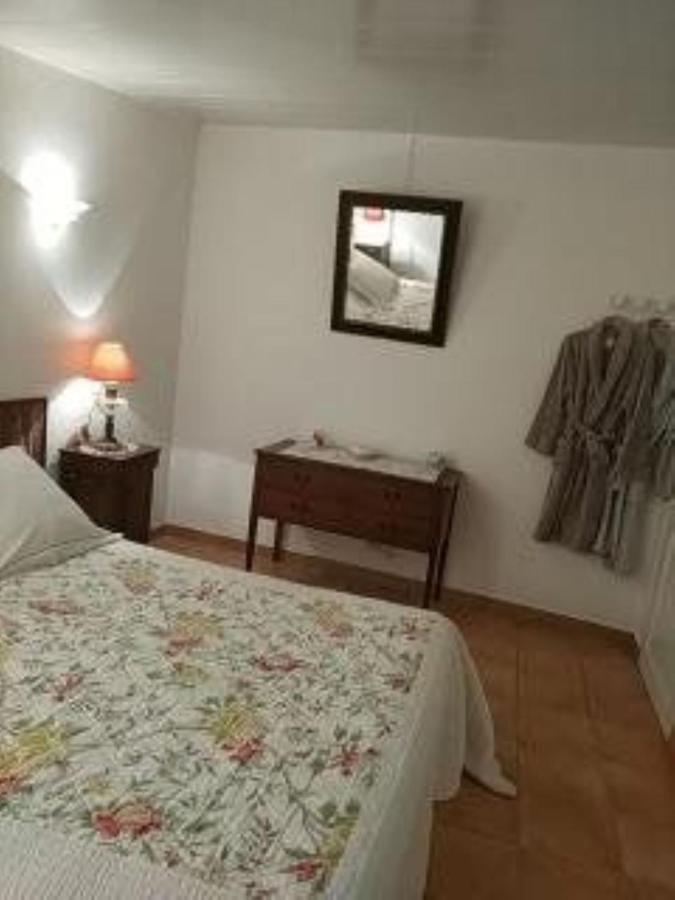 Le Térébinthe B&B Lauris Extérieur photo